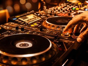 渋谷のDJ設備のあるカラオケバー・スナックで楽しむ |！イベントやパーティに最適