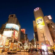 渋谷各エリアごとのカラオケバー・スナックの特徴とおすすめの選び方