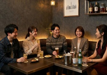渋谷のカラオケバー・スナックにハマる若い世代が増えている理由とは？