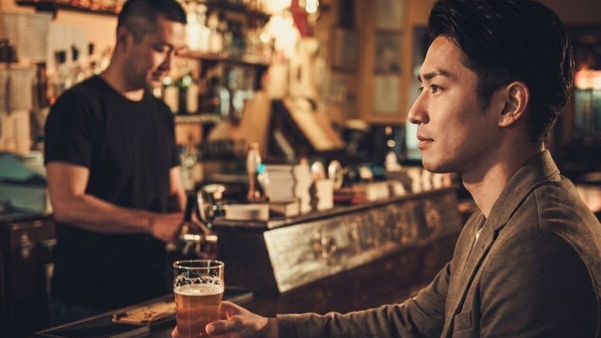 喋れない・人見知りでも一人で楽しめる渋谷のカラオケバー・スナック