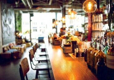 渋谷のカラオケバー・スナックでレンタルスペース｜店舗と利用者のメリット